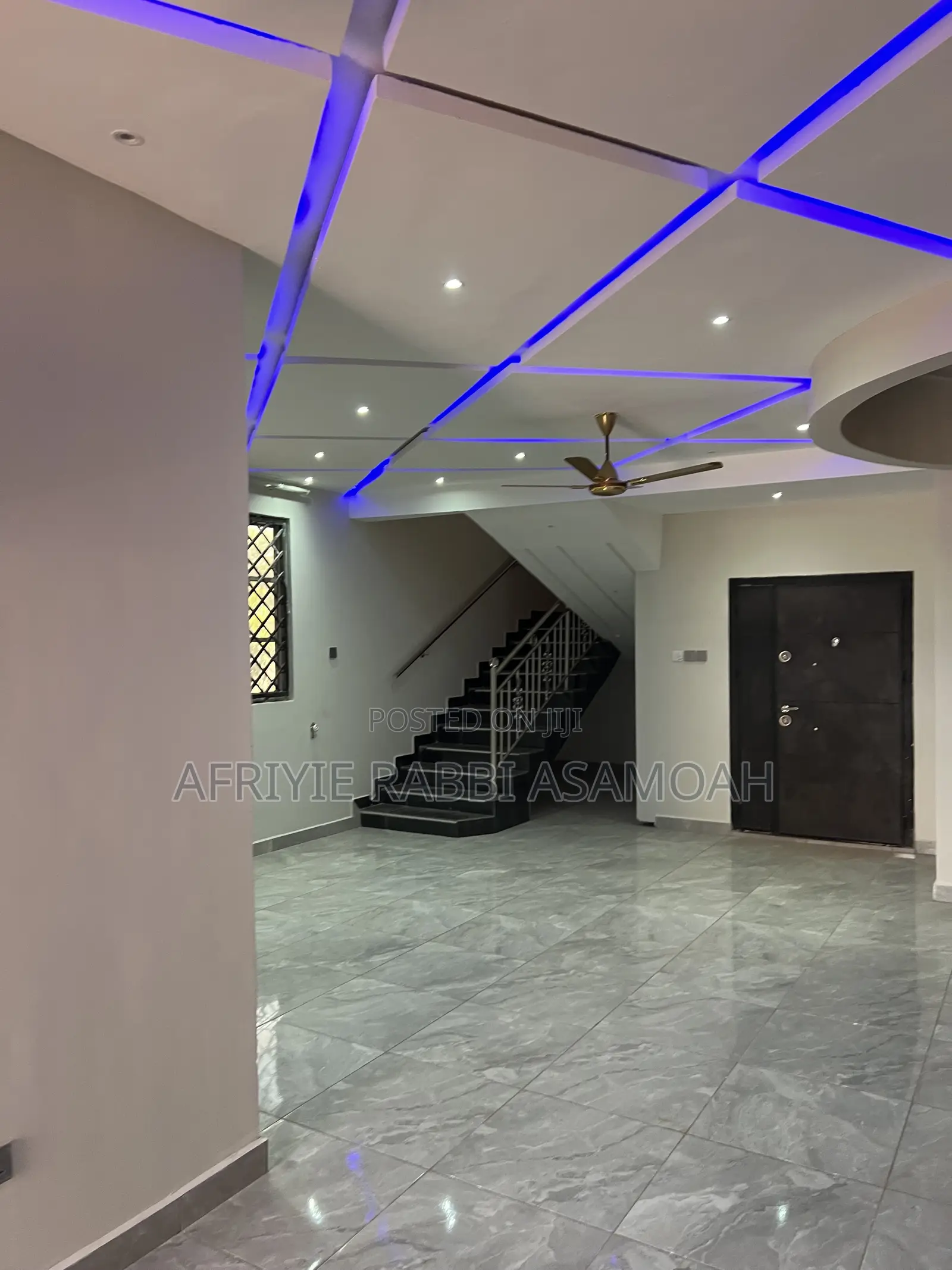 6bdrm House in Santasi Anyinam, Kumasi Metropolitan for sale