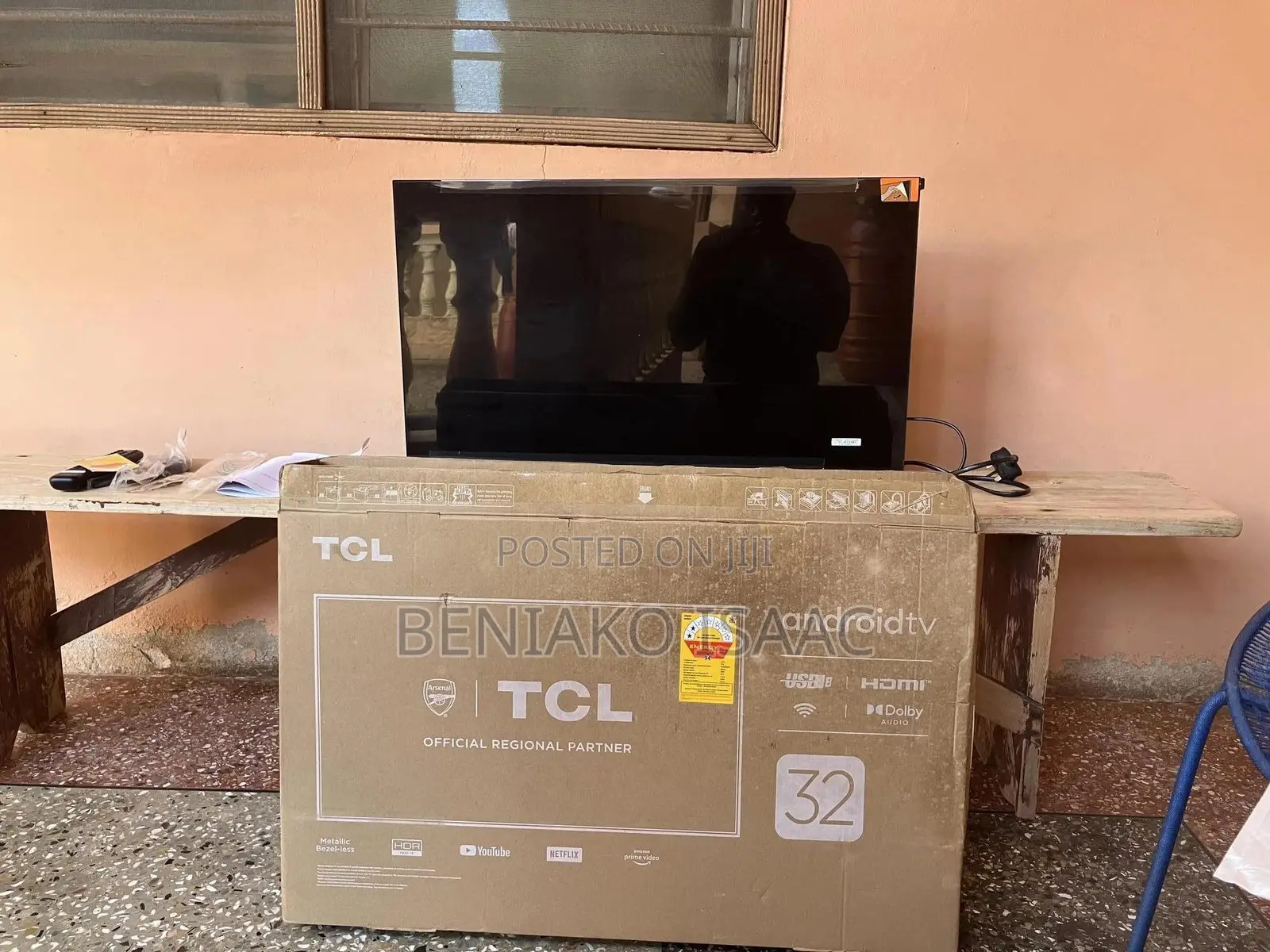 TCL 32" FHD Smart Android Television