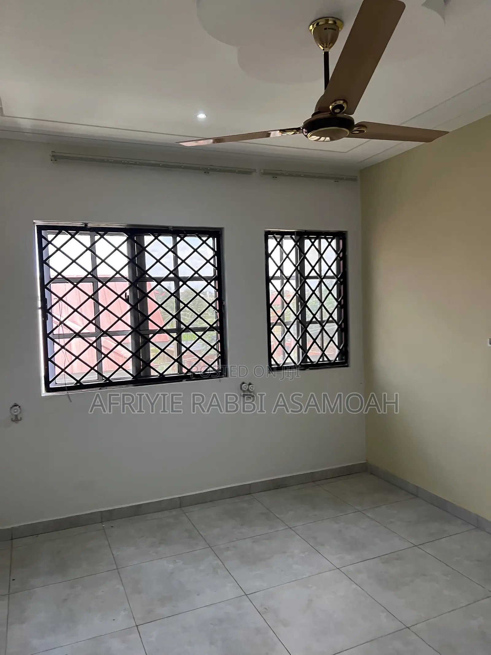 6bdrm House in Santasi Anyinam, Kumasi Metropolitan for sale