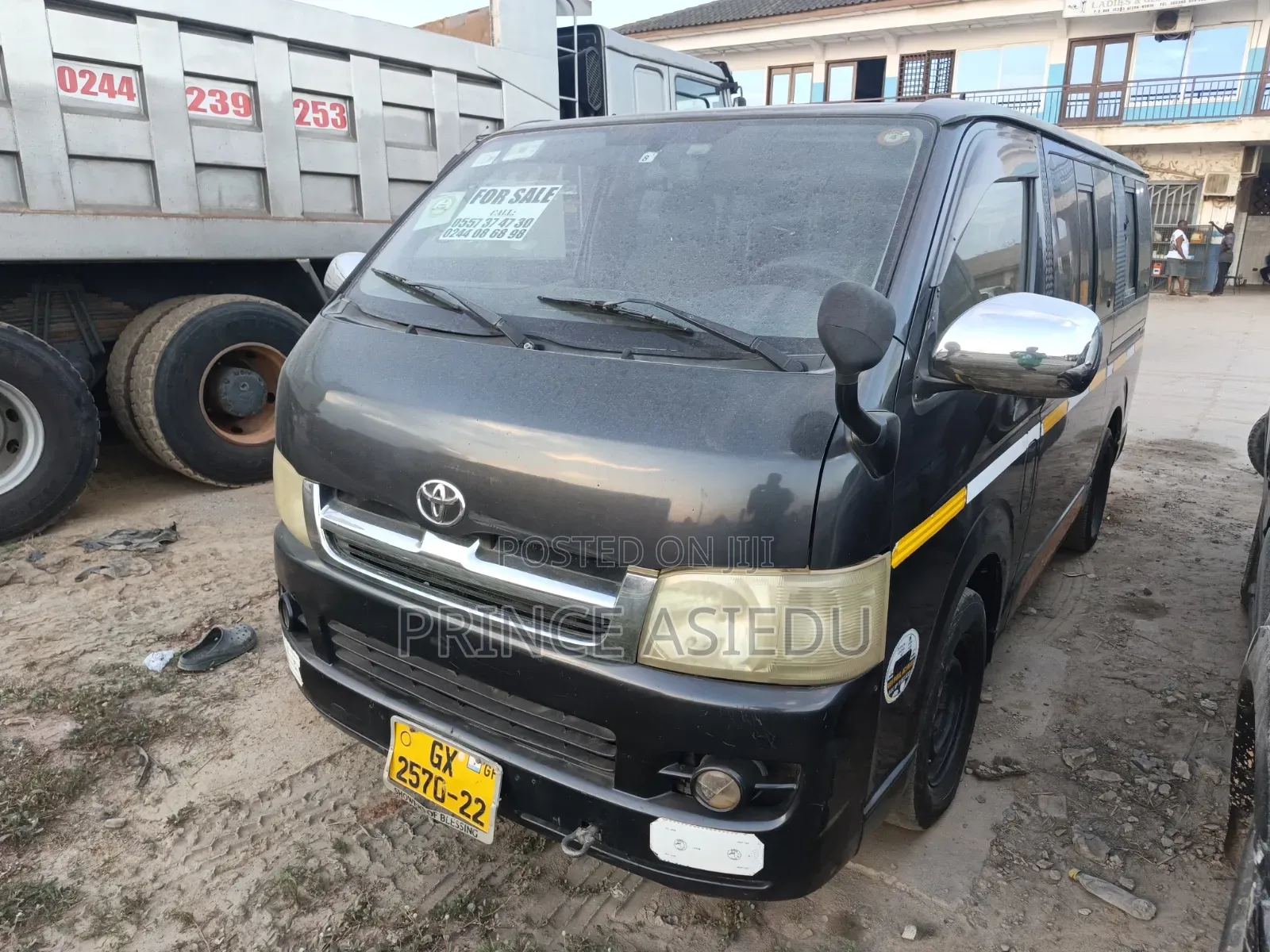 Toyota Regius 1998 Black