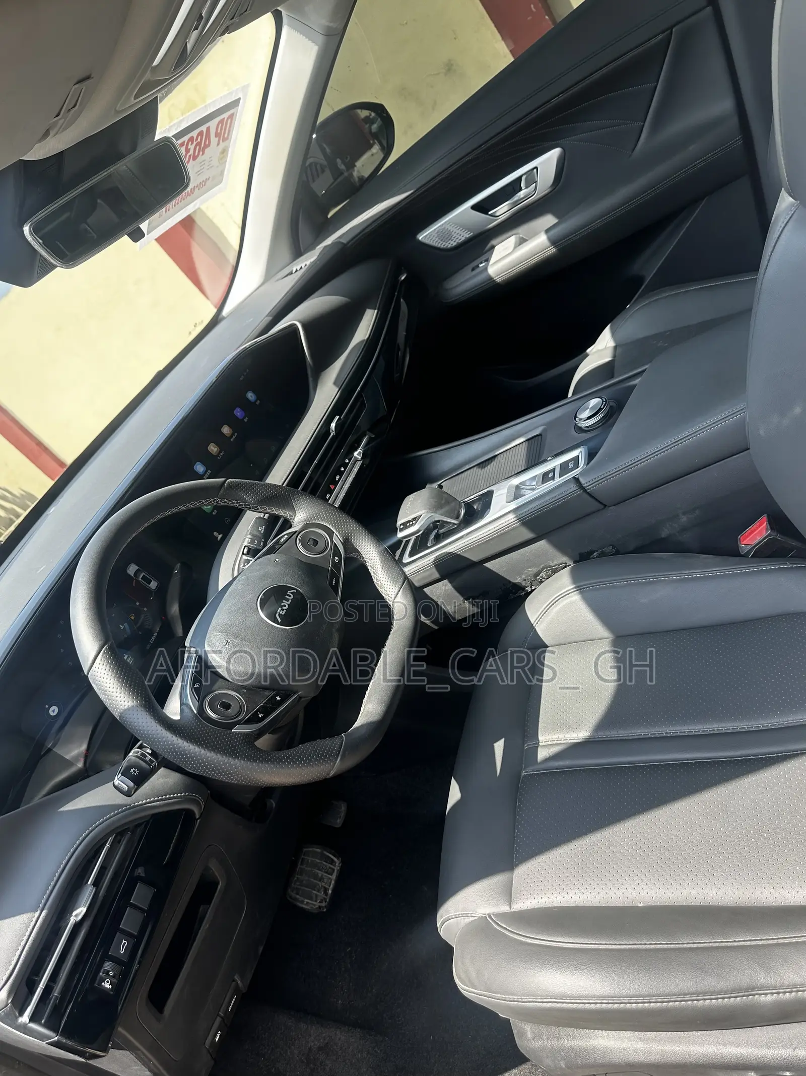 Dongfeng Glory 2023 Black