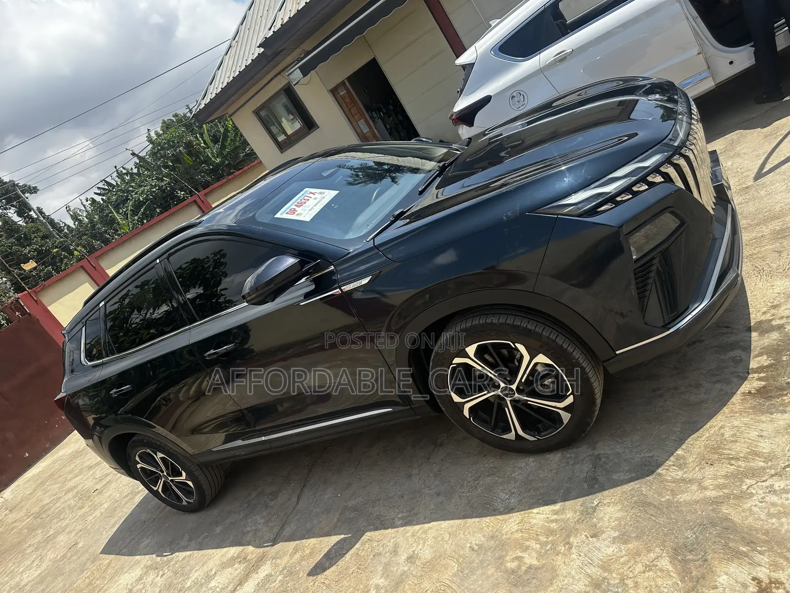 Dongfeng Glory 2023 Black