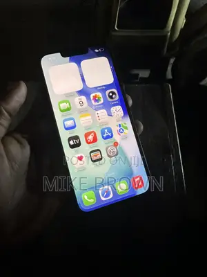 Apple iPhone 13 128 GB Green