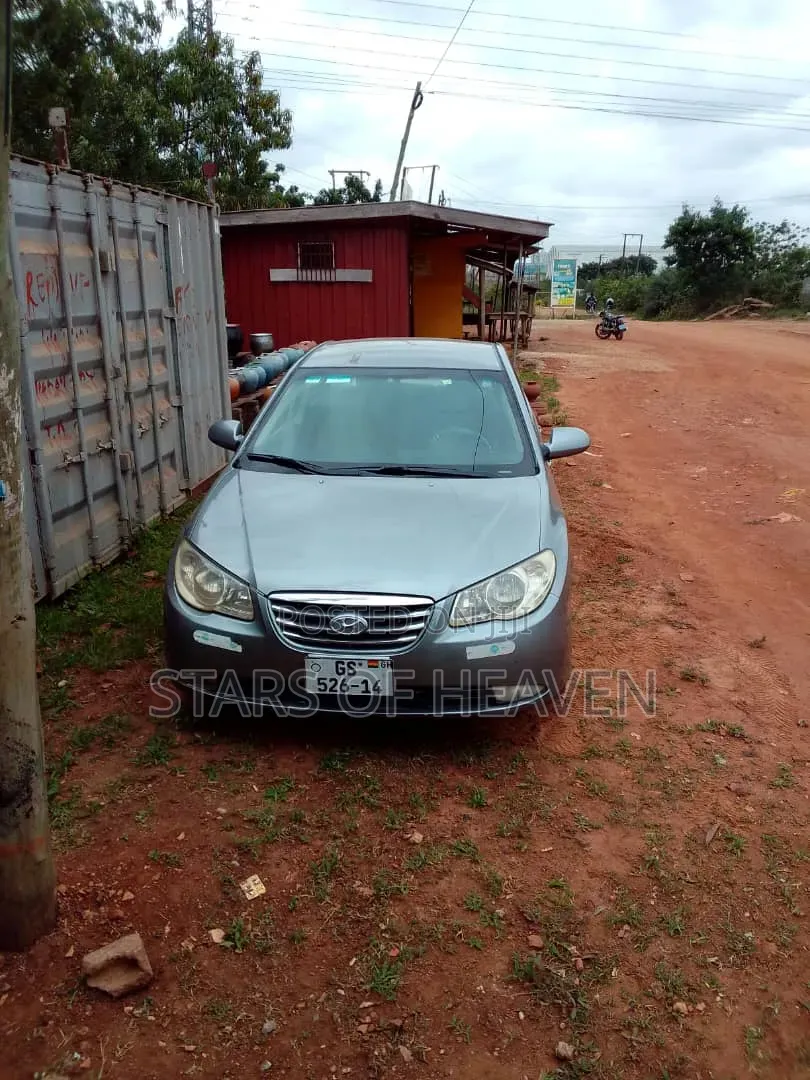 Hyundai Elantra 2008 Silver