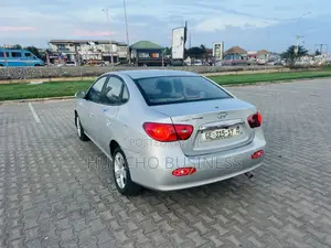 Hyundai Elantra 2008 Silver