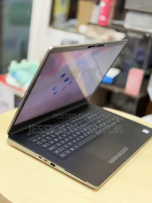 Laptop Dell Precision 7750 16GB Intel Xeon SSD 512GB