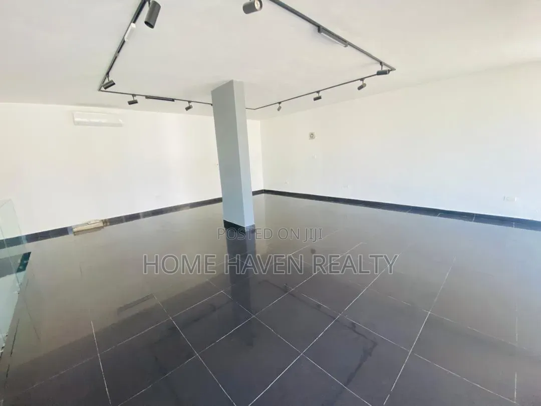 187 Square Meter Office Space for Rent at Dzorwulu