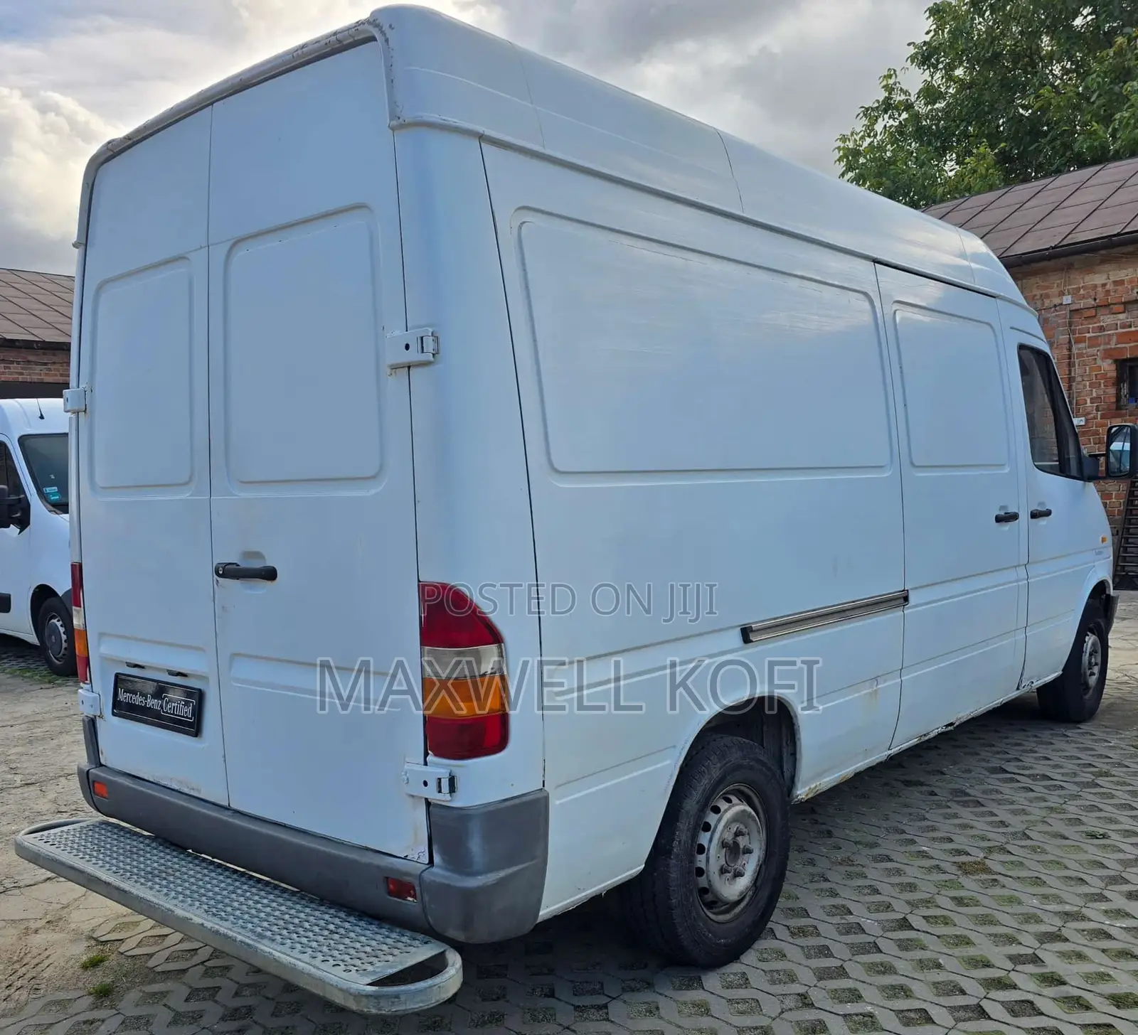 Mercedes-Benz Sprinter 2005 White