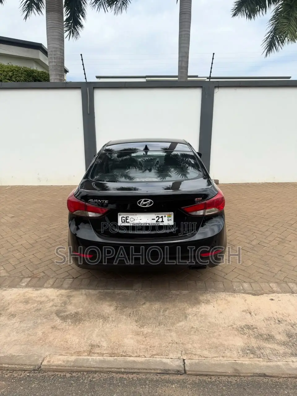 Hyundai Avante 2014 Black