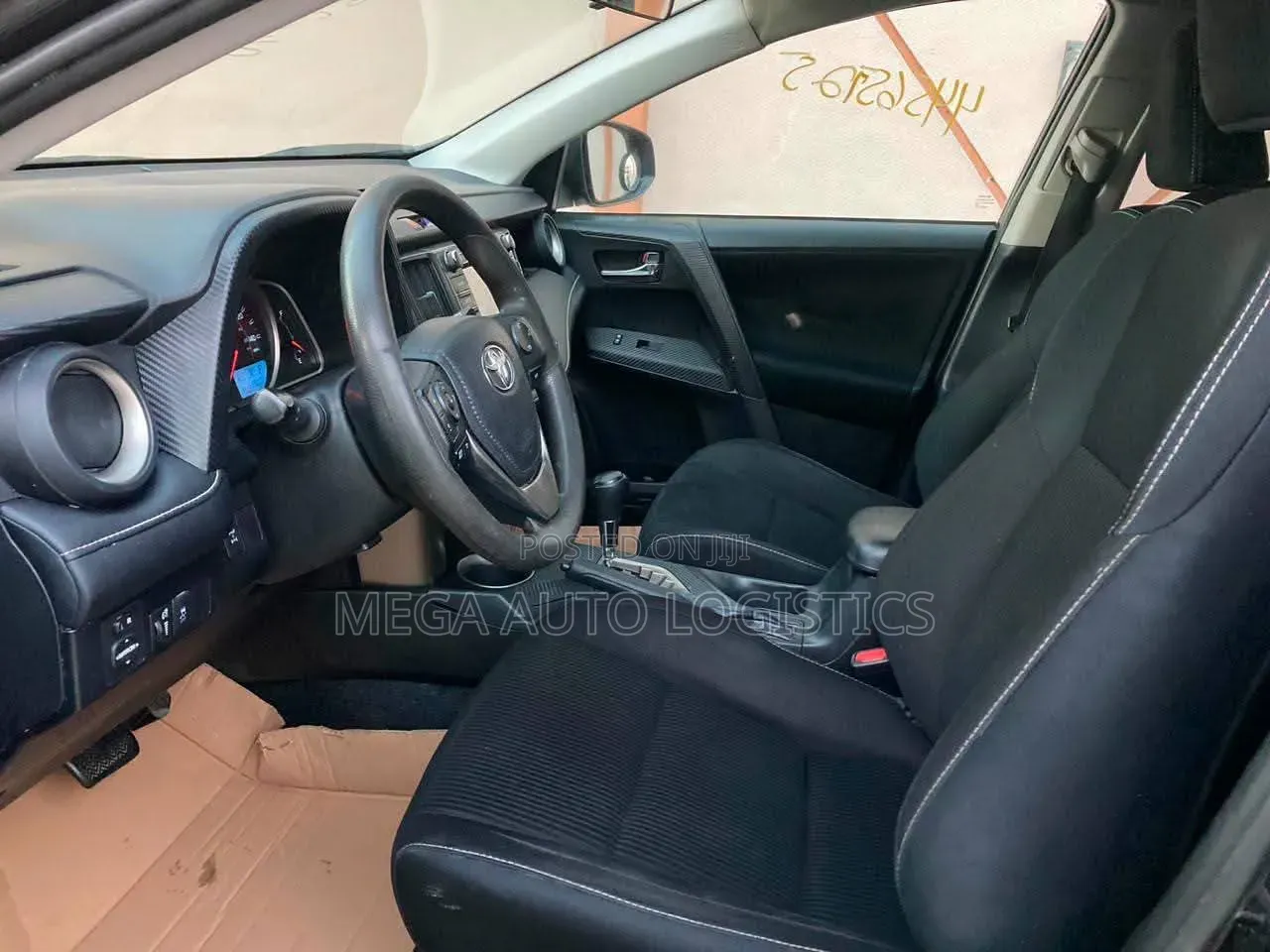 Toyota RAV4 XLE AWD (2.5L 4cyl 6A) 2017 Matt Black