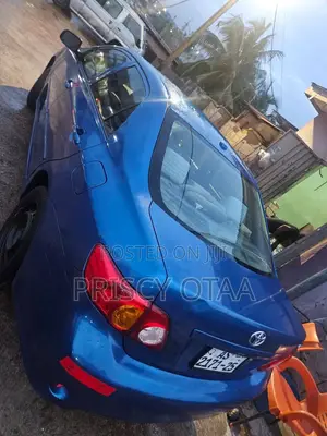 Toyota Corolla LE 4dr Sedan (1.8L 4cyl 4A) 2010 Gray
