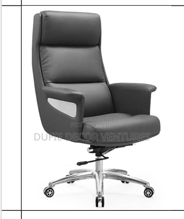 Executive Chair Available for Sale