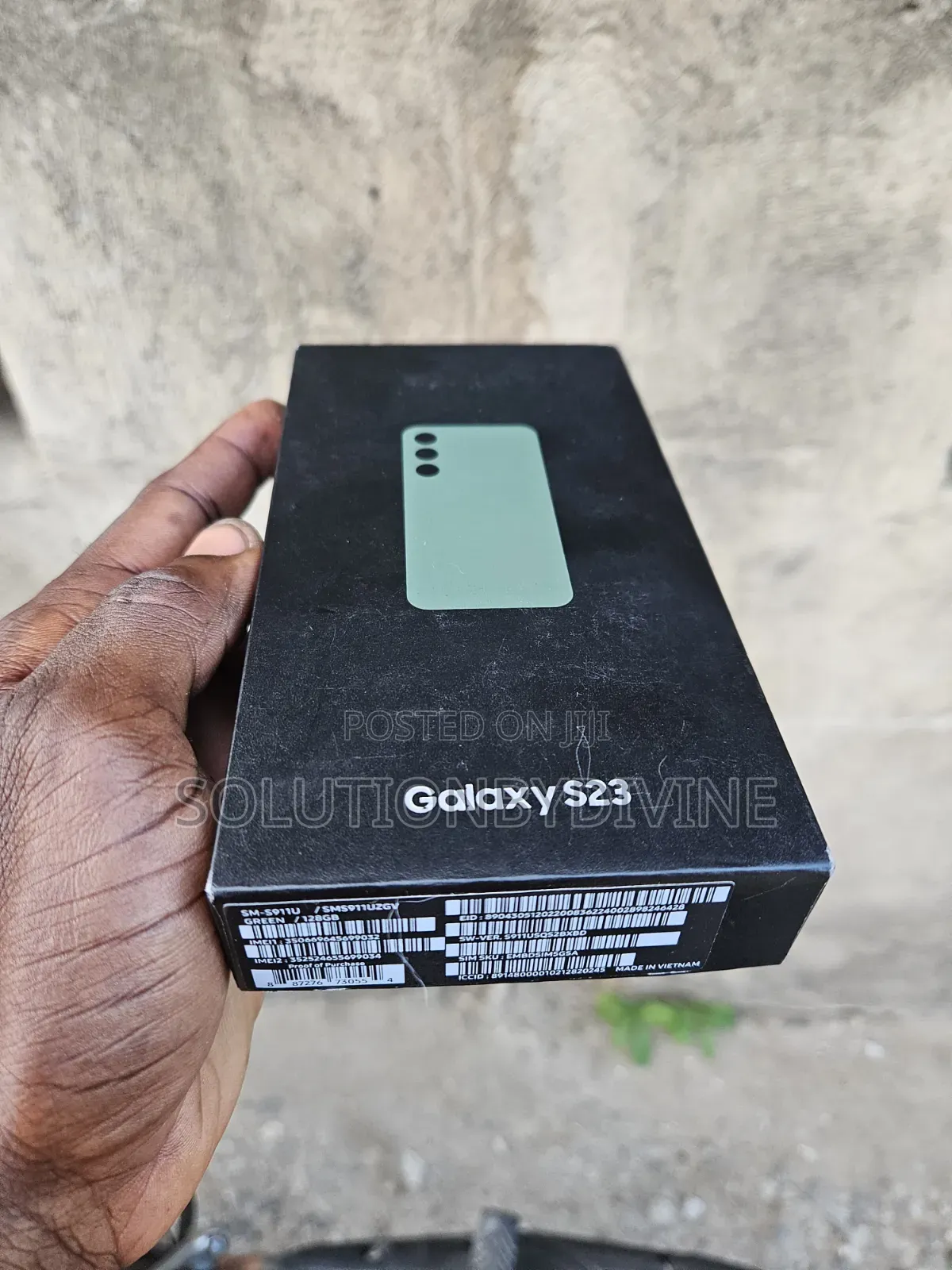 New Samsung Galaxy S23 128 GB Green
