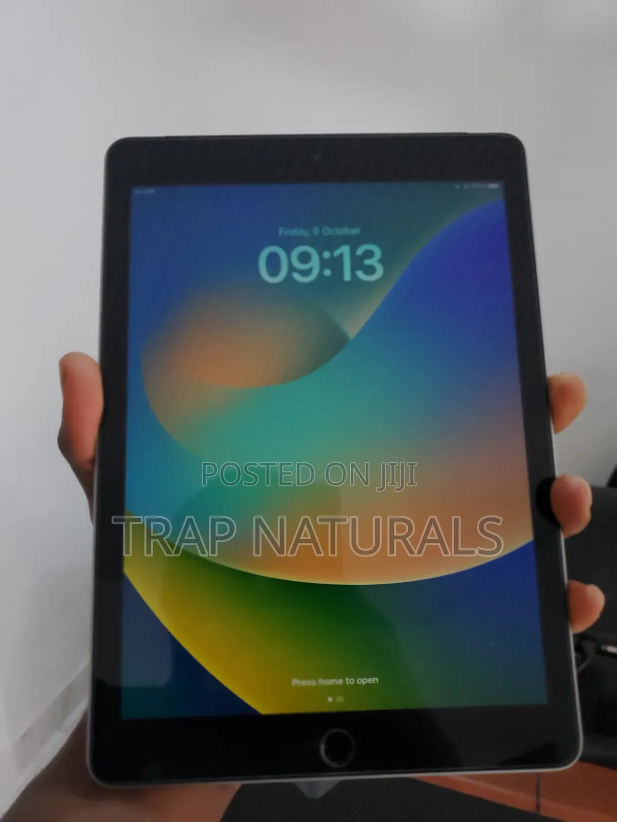 Apple iPad Pro 10.5 (2017) 128 GB Gray