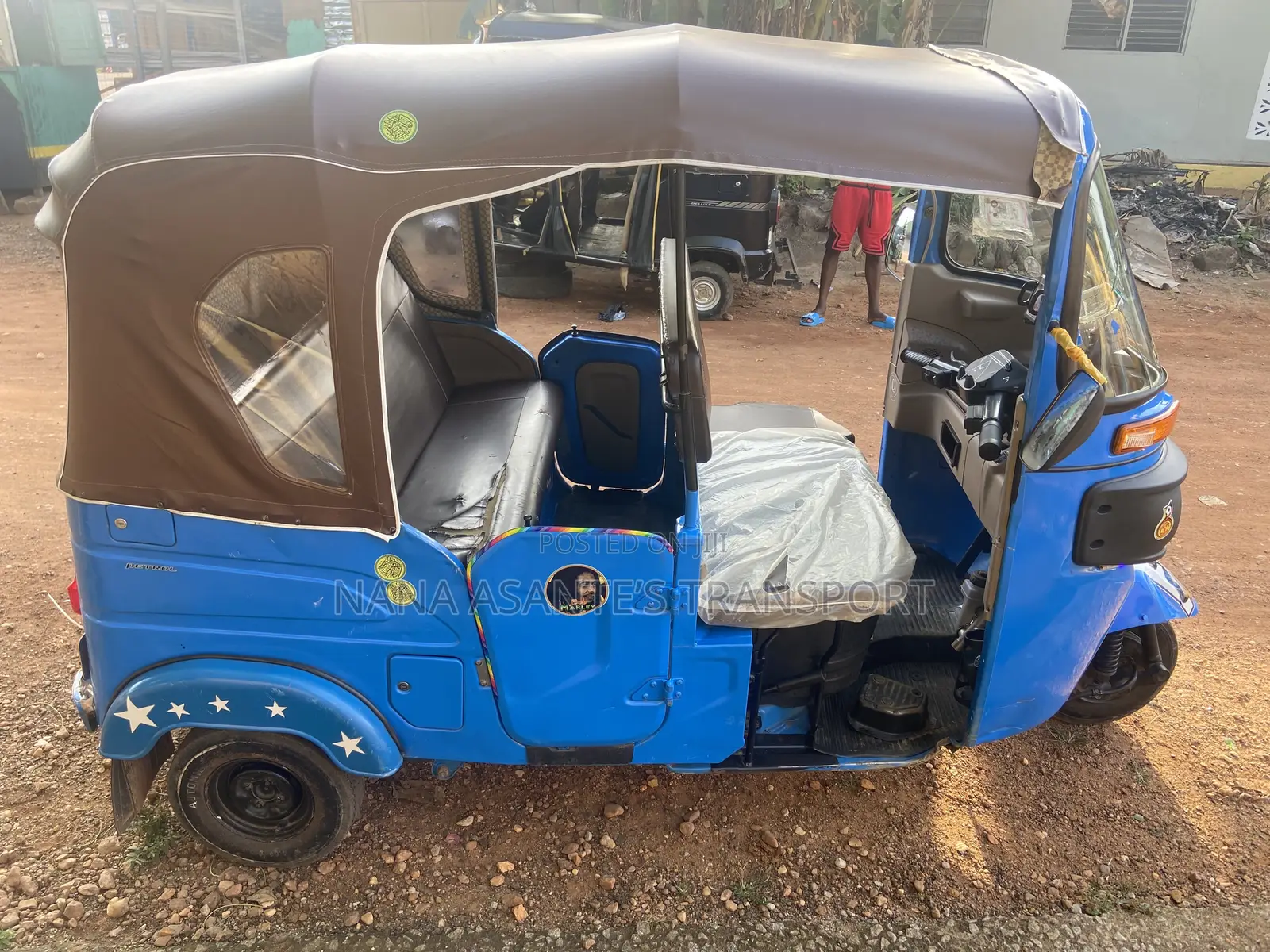 Bajaj RE 2026 Blue