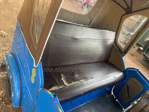 Bajaj RE 2026 Blue