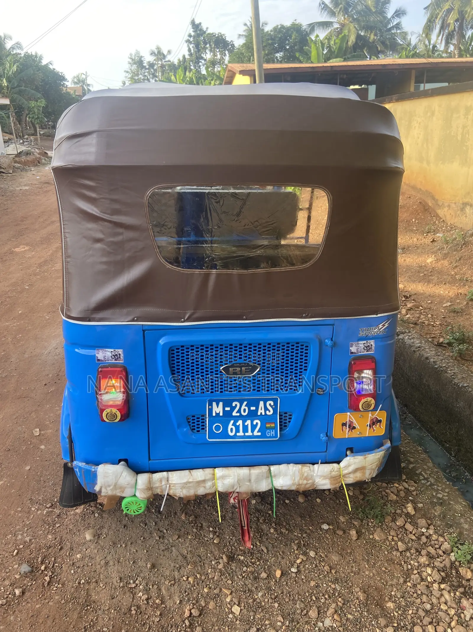 Bajaj RE 2026 Blue