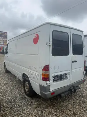 Mercedes-Benz Sprinter 1999 White