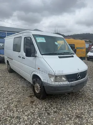 Mercedes-Benz Sprinter 1999 White