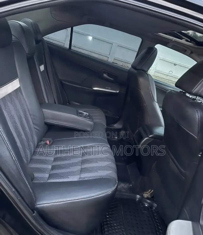 Toyota Camry SE Sport 4dr Sedan (2.5L 4cyl 6A) 2014 Black