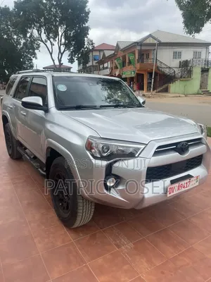 Toyota 4-Runner 2020 Silver