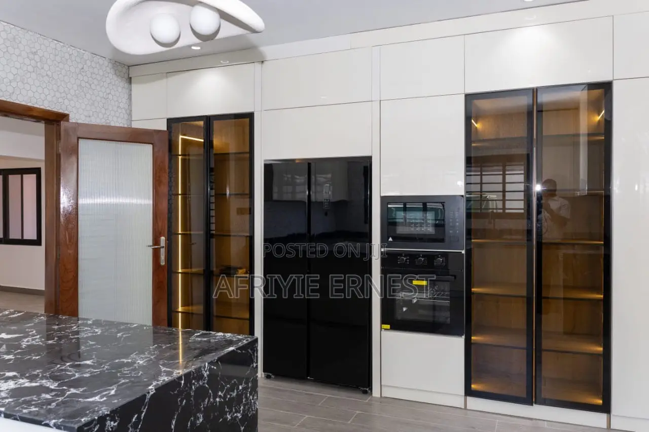 Furnished 5bdrm Apartment in Luxurious 5-Bedroom, Tseaddo for rent