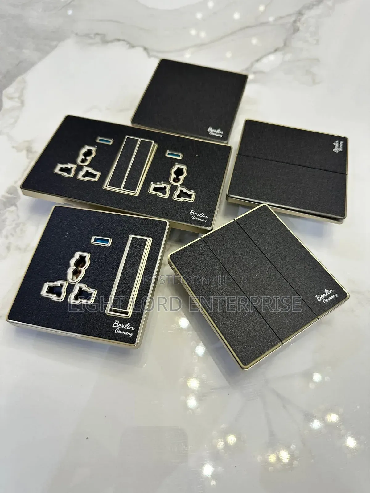 Cabin Vanta Black Body Socket and Switches