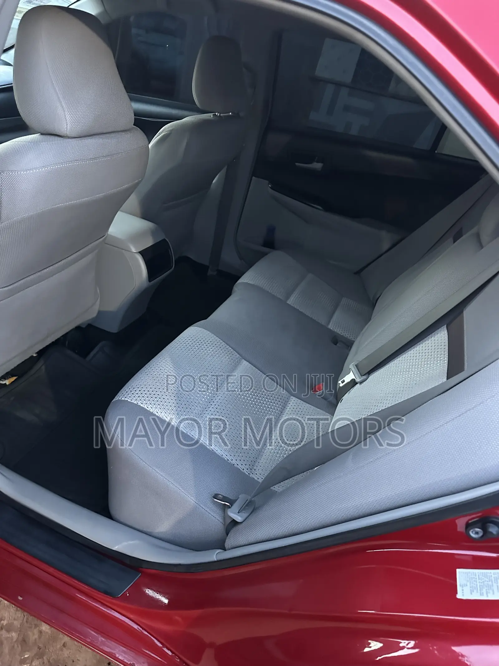 Toyota Camry SE 4dr Sedan (2.5L 4cyl 6A) 2014 Red