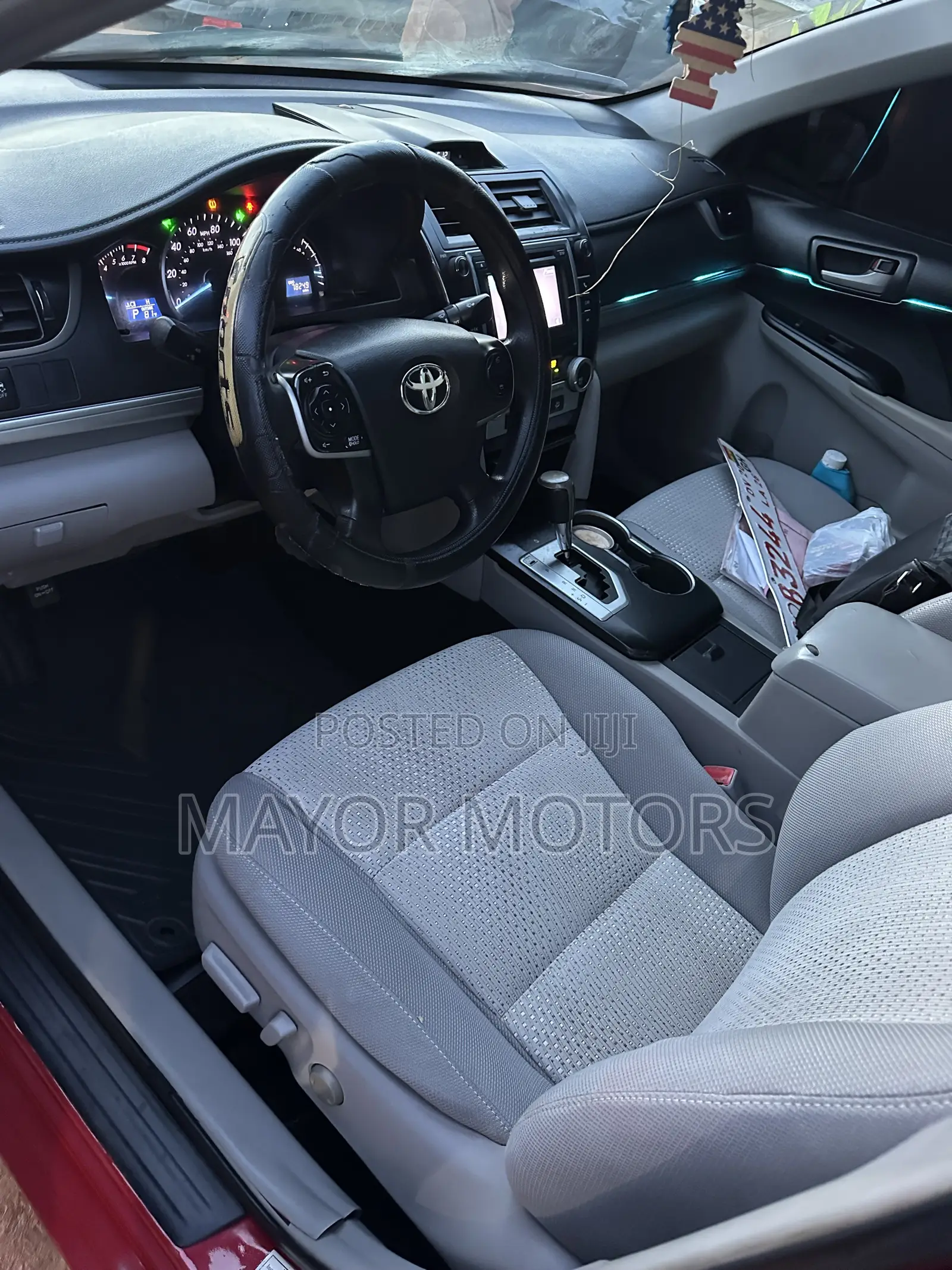 Toyota Camry SE 4dr Sedan (2.5L 4cyl 6A) 2014 Red