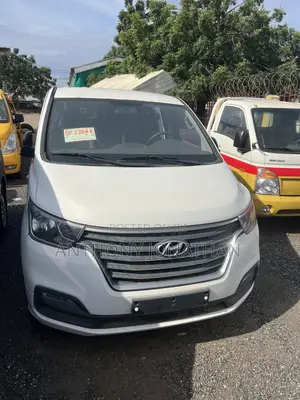 Hyundai Starex 2019 White