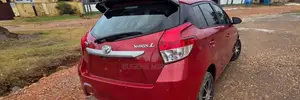 Toyota Yaris 2016 Red