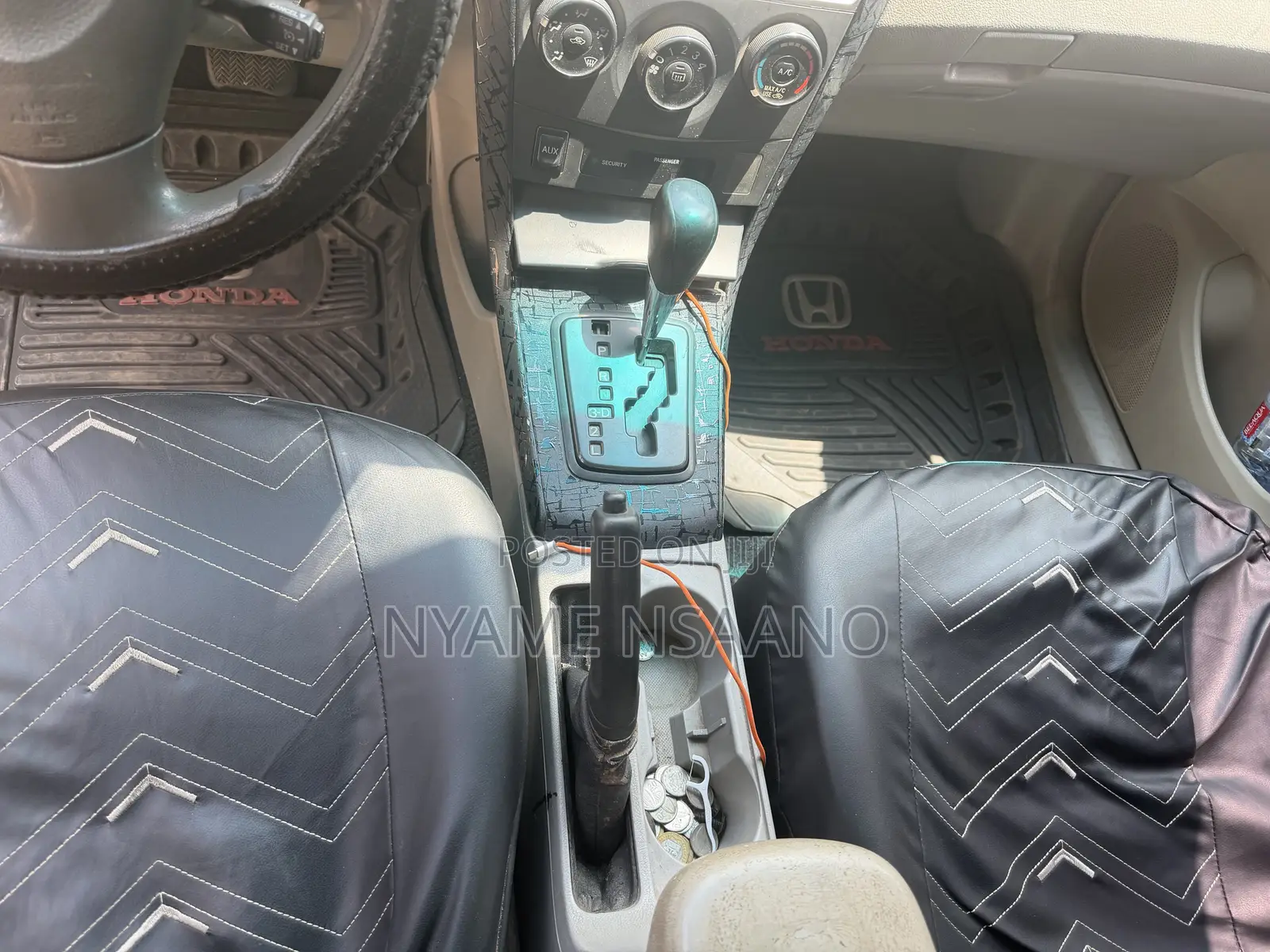 Toyota Corolla LE 4dr Sedan (1.8L 4 cyl 4A) 2009 Gray