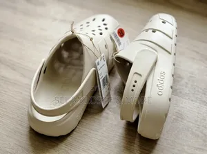 Adidas Adilette Clogs 2.0