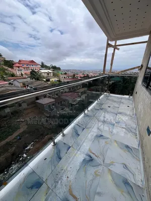 Professional Frameless Glass Installation