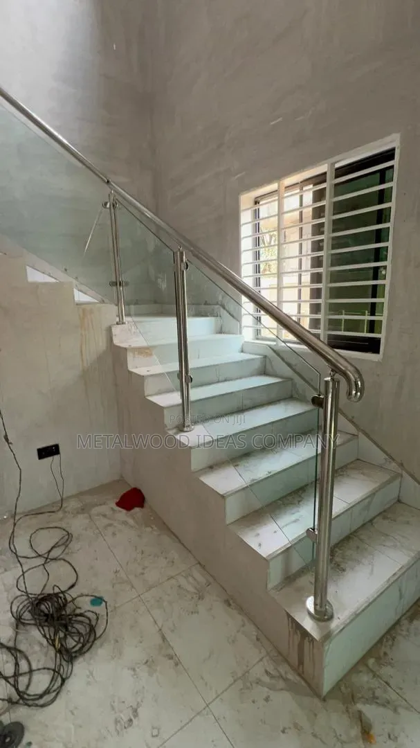 Professional Frameless Glass Installation