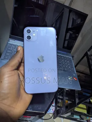 Apple iPhone 11 64 GB Purple