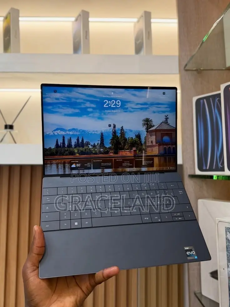 New Laptop Dell XPS 13 9350 16GB Intel Core Ultra 7 SSD 512GB