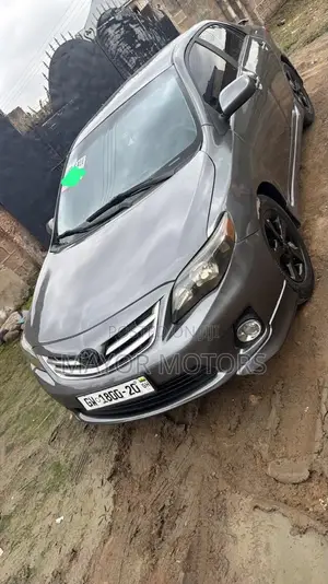 Toyota Corolla S 4dr Sedan (1.8L 4cyl 4A) 2012 Gray