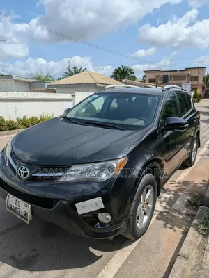 Toyota RAV4 XLE AWD (2.5L 4cyl 6A) 2016 Black