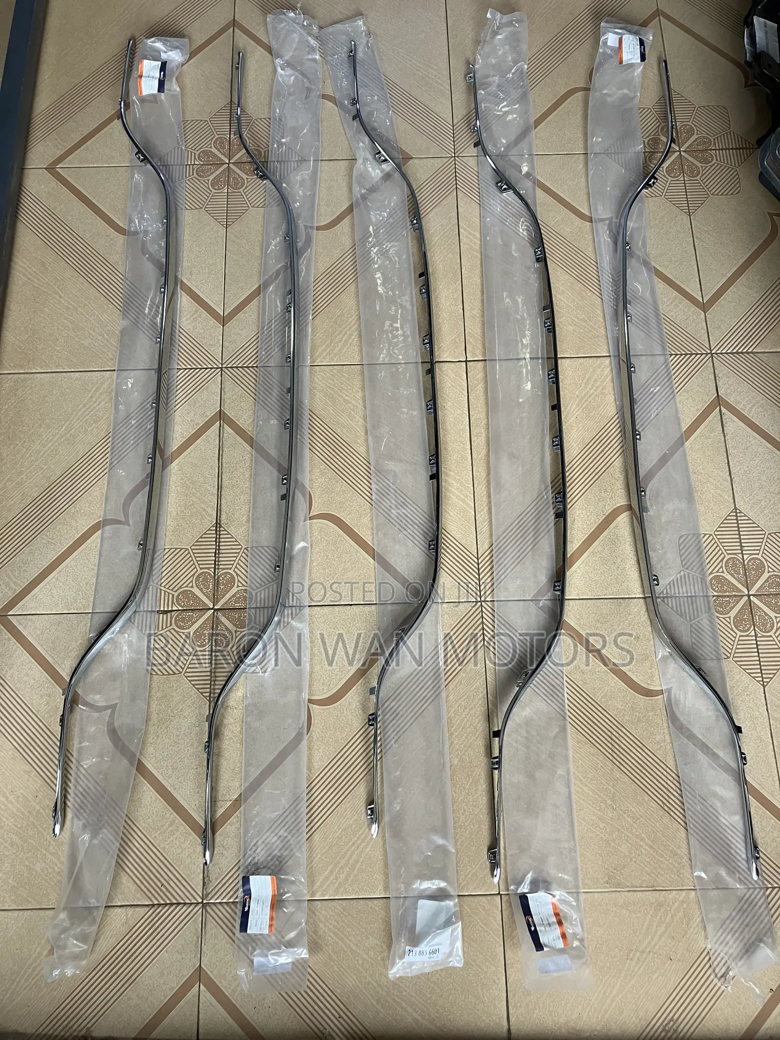 W213 E300 Back Bumper Shinning Old Type Straight and Curve