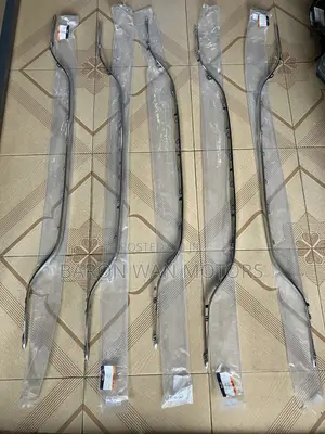 W213 E300 Back Bumper Shinning Old Type Straight and Curve