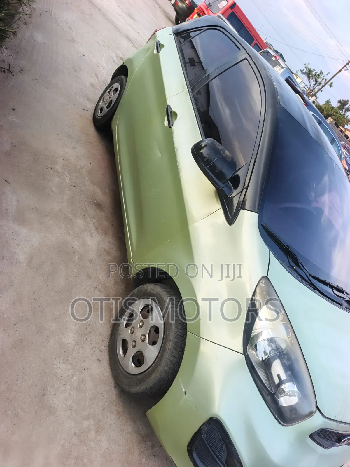 Kia Morning 2013 Green