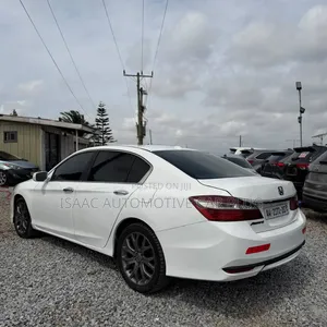 Honda Accord EX 4dr Sedan FWD (2.4L 4cyl 2A) 2016 White
