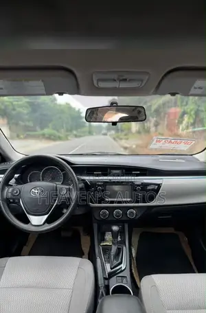 Toyota Corolla 2015 Black