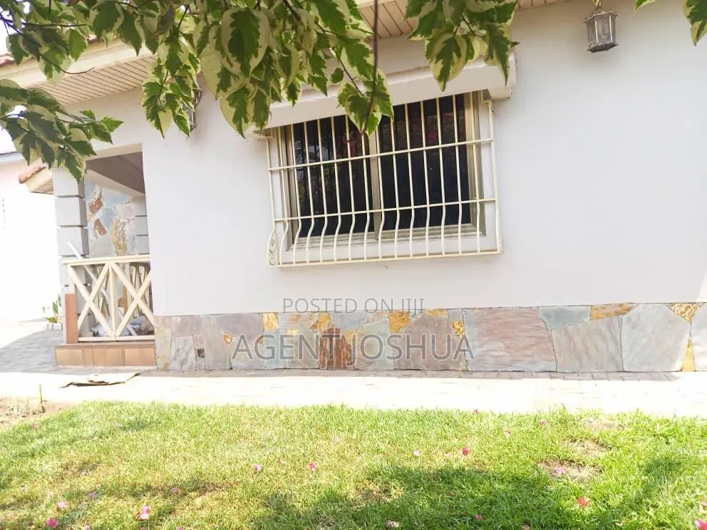 3bdrm House in Manet Viile Estate for rent