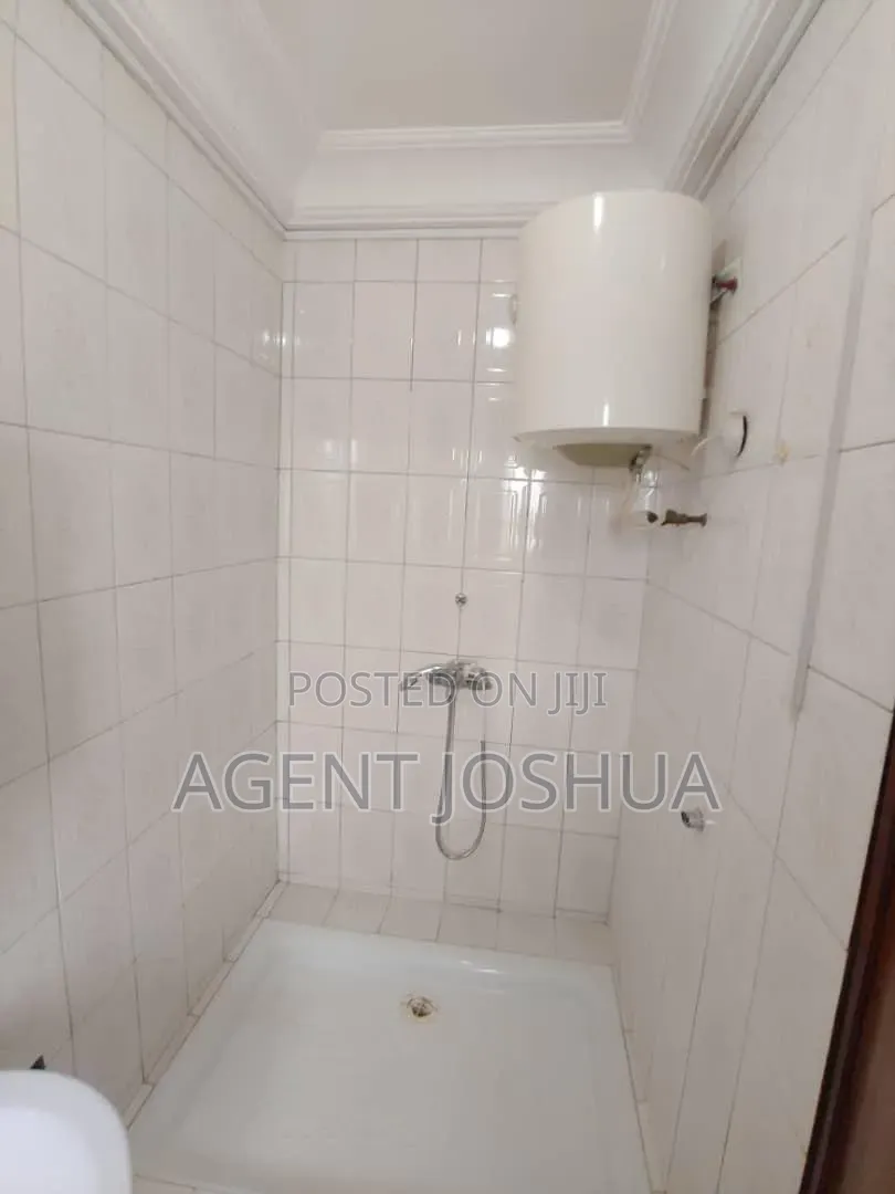 3bdrm House in Manet Viile Estate for rent