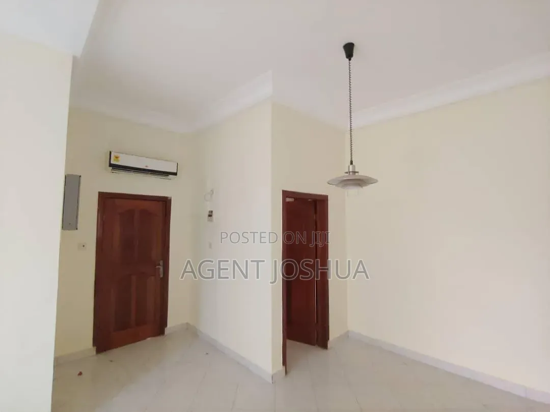 3bdrm House in Manet Viile Estate for rent