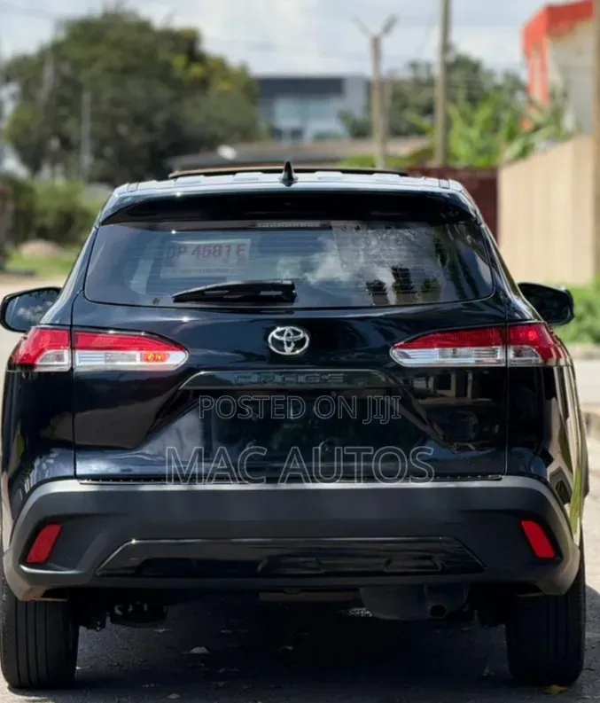 Toyota Corolla Cross XLE AWD 2023 Black