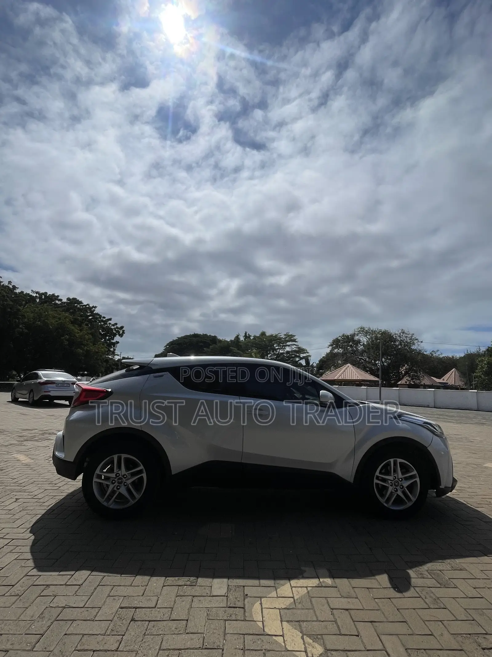 Toyota C-HR 2022 White