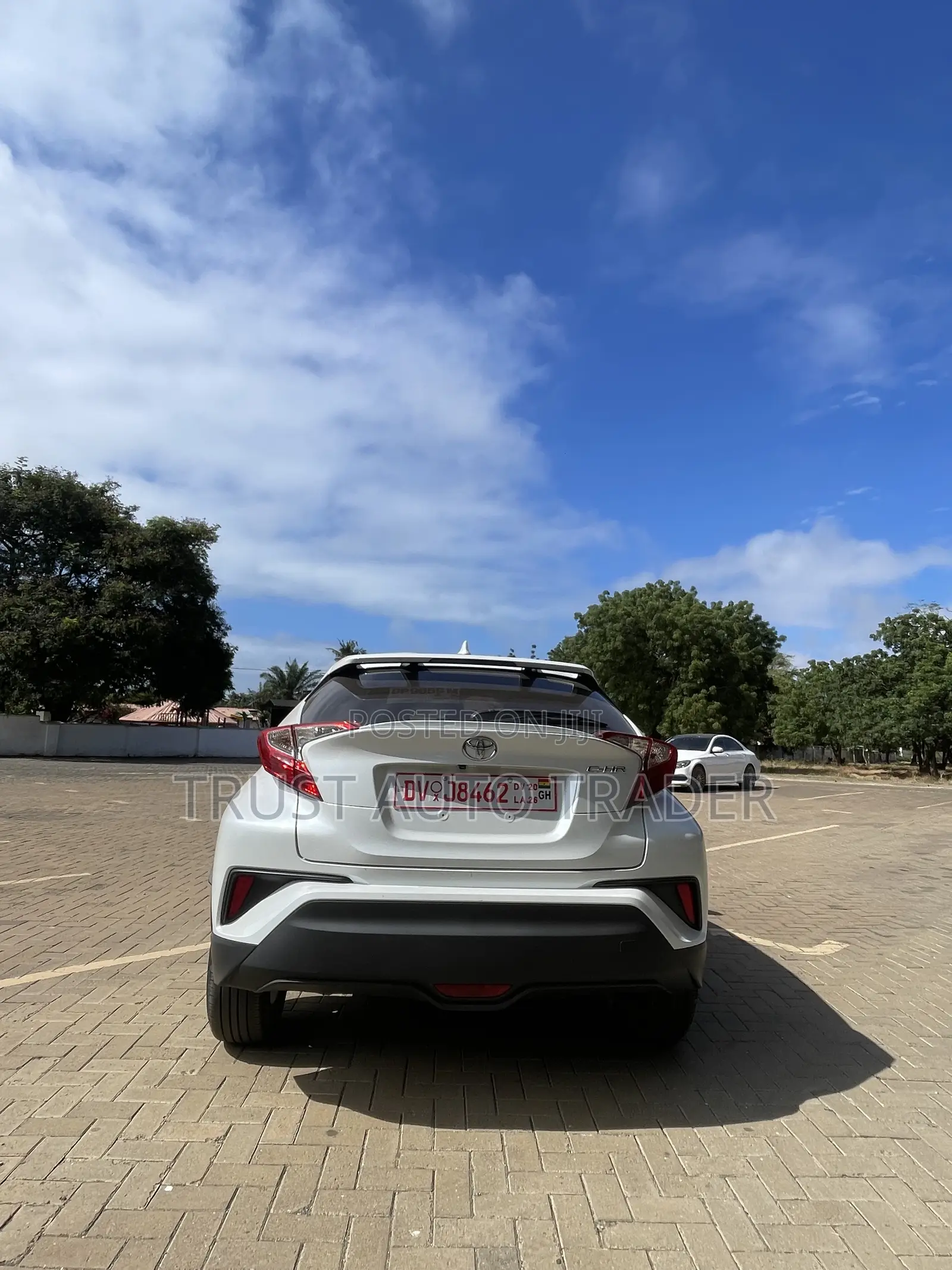 Toyota C-HR 2022 White